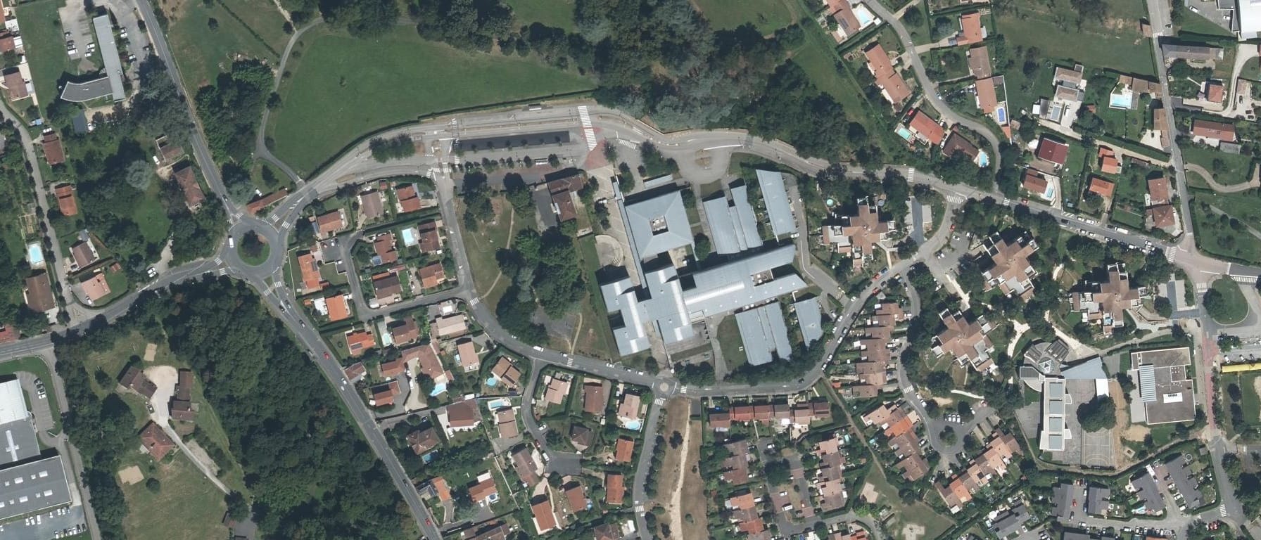Vue aérienne de Lycée du Val de Saône - GRETA du Rhône