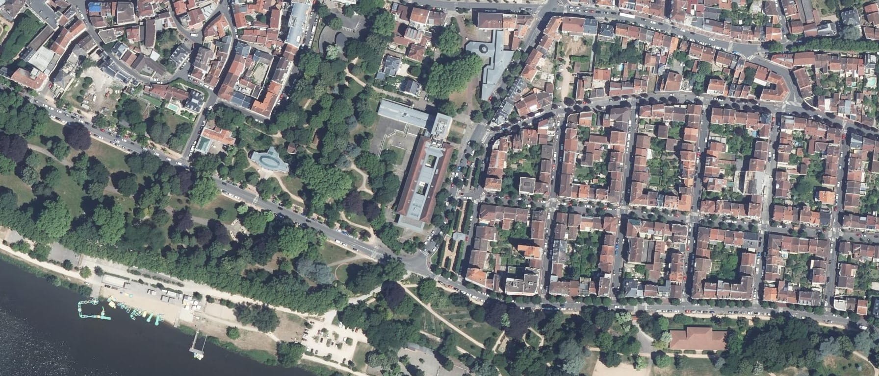 Vue aérienne de I.U.T Clermont Auvergne - site de Vichy (03)