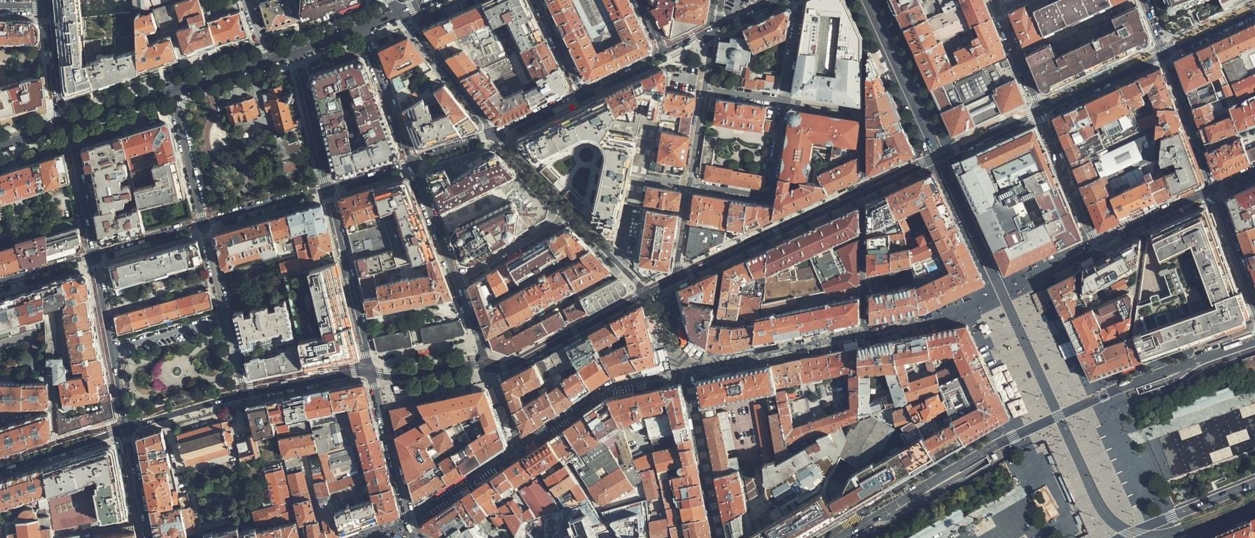 Vue aérienne de ISCAE (Nice - 06)