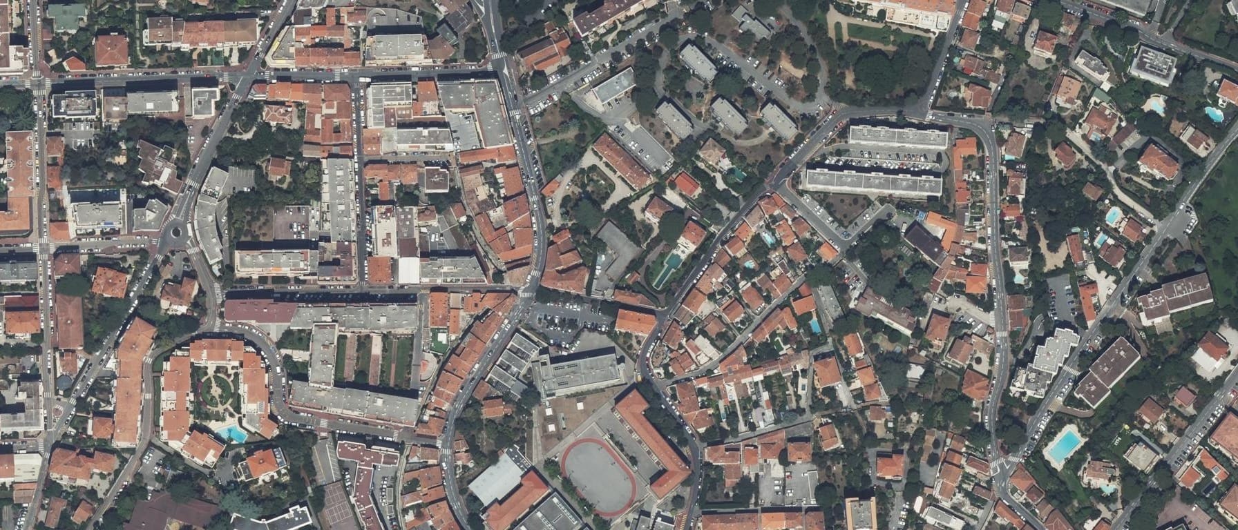 Vue aérienne de ESCCOM Cannes