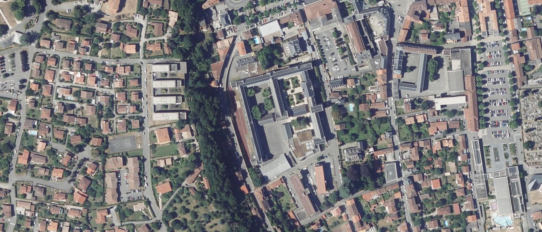 Vue aérienne de Lycée Gabriel Faure