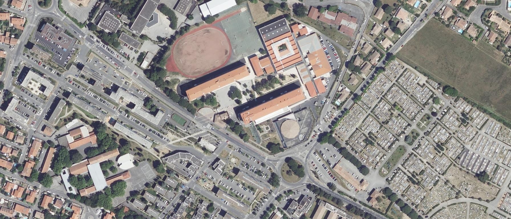 Vue aérienne de Lycée Jules Fil