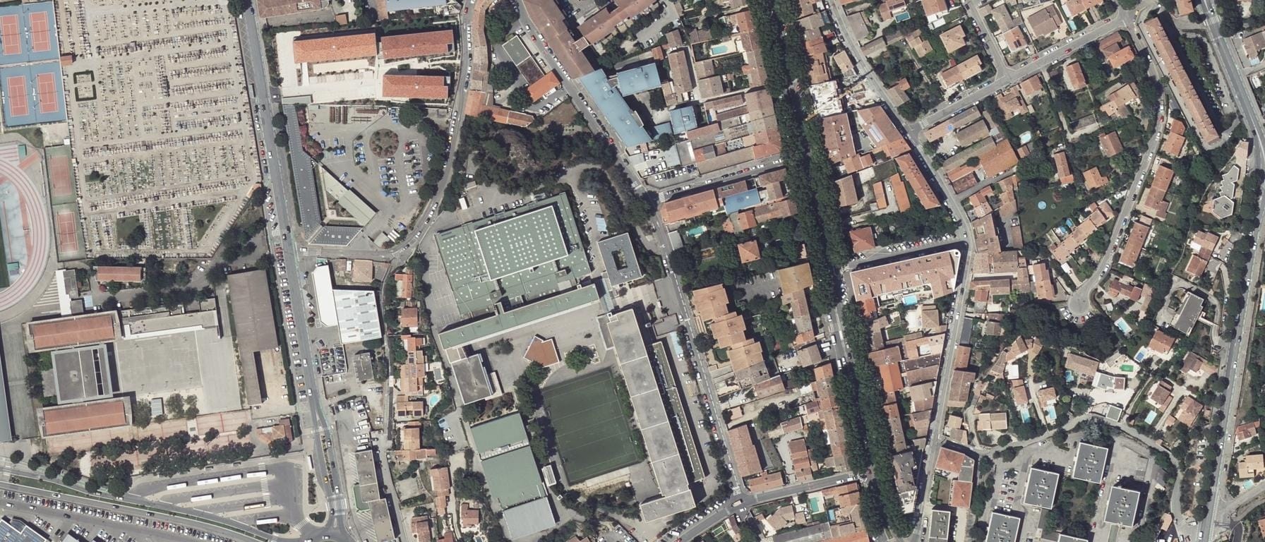 Vue aérienne de Lycée Adam De Craponne