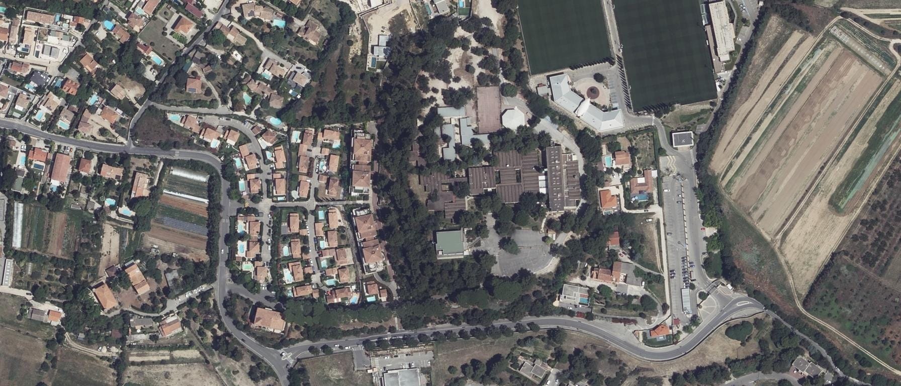 Vue aérienne de CFA La Cadenelle