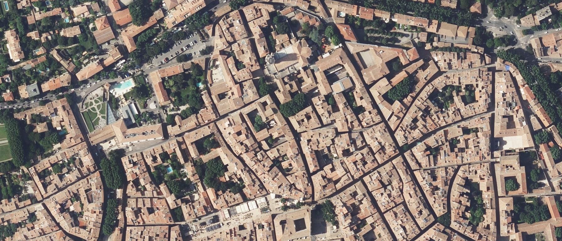 Vue aérienne de Aix-Marseille Université - Site d'Aix-en-Provence (Centre Ville)