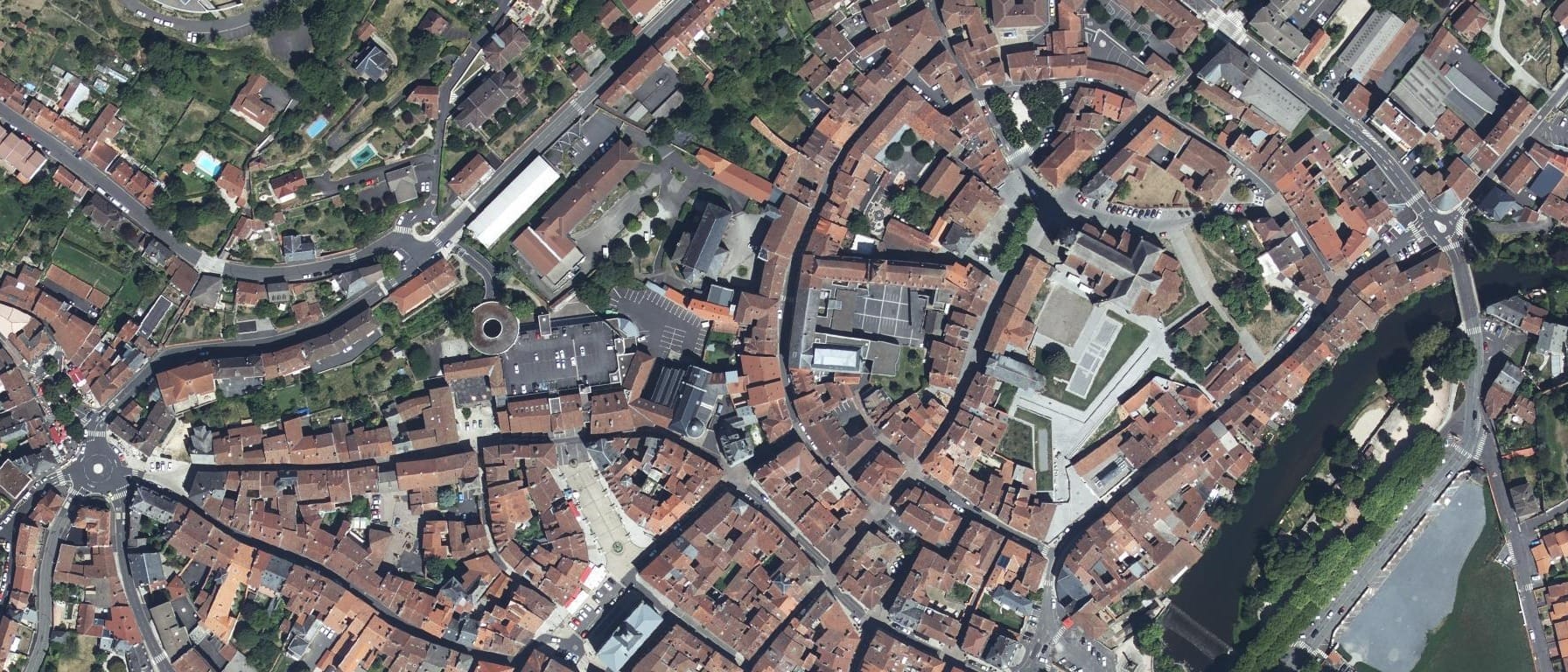 Vue aérienne de Lycée de la Communication Saint Géraud