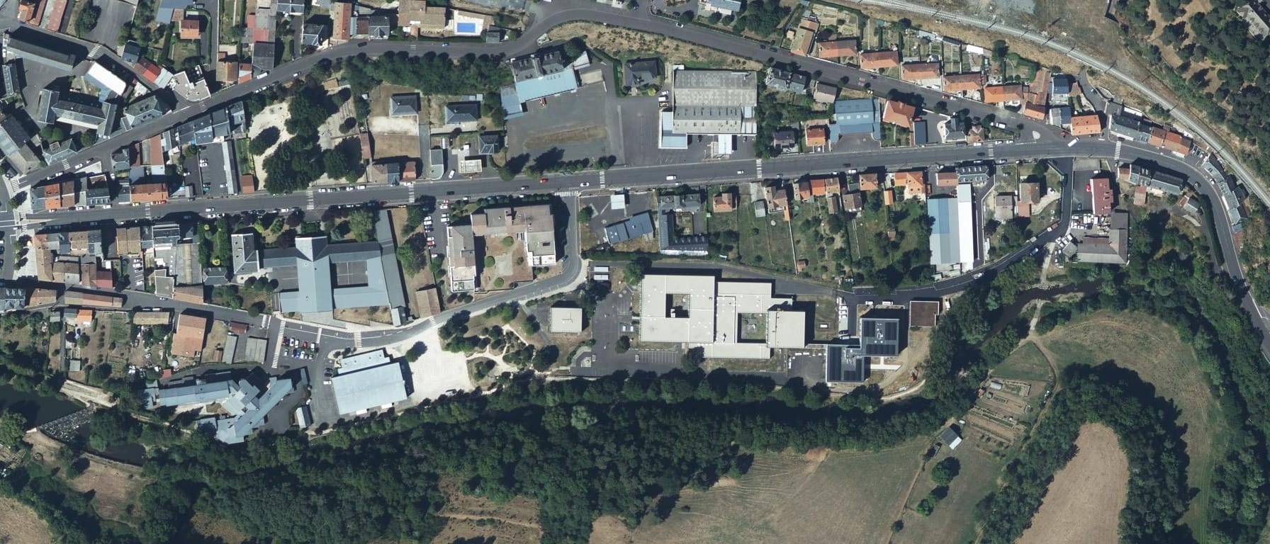 Vue aérienne de CCI DU CANTAL - LE CAMPUS BY SAINT FLOUR