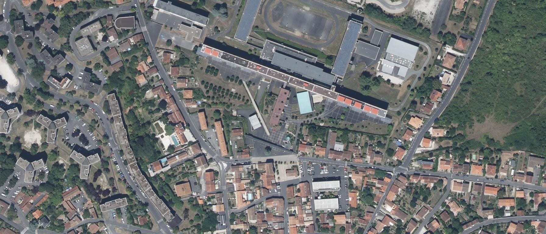 Vue aérienne de Lycée Marguerite De Valois