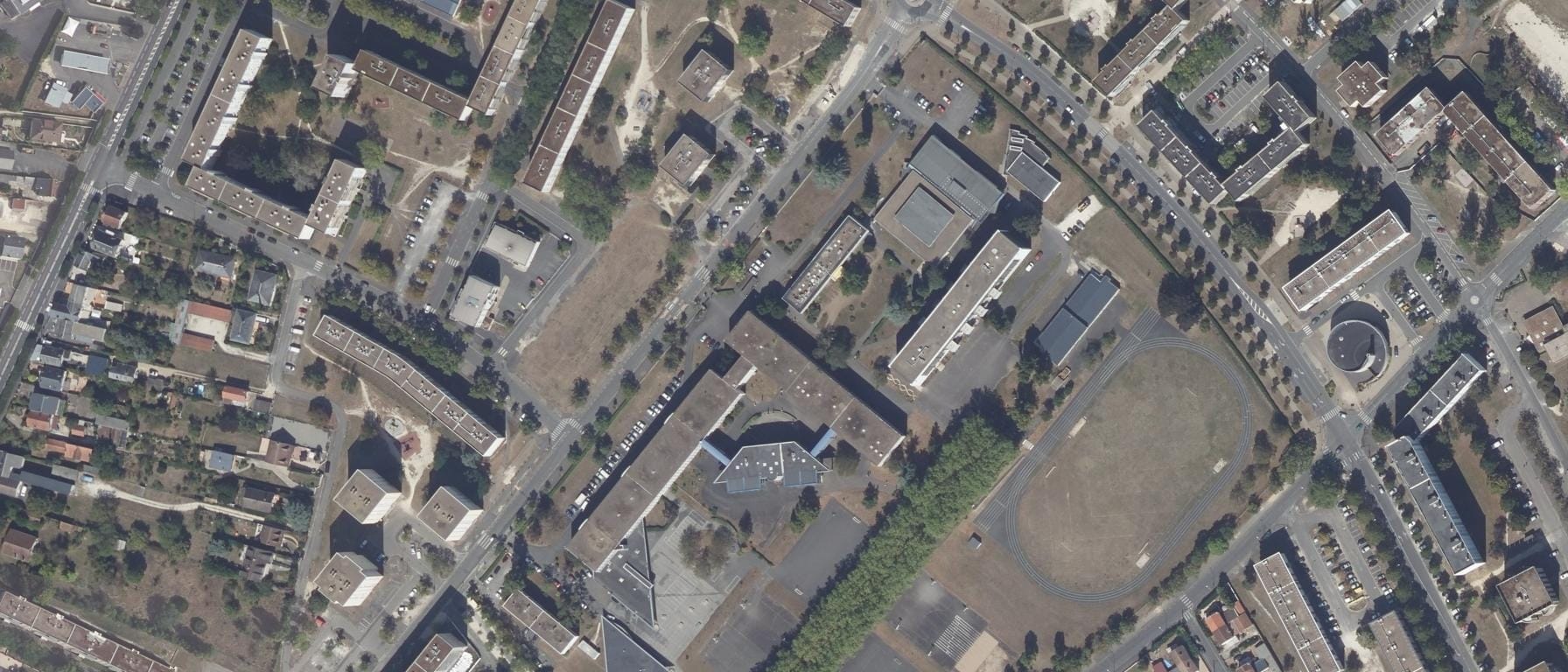 Vue aérienne de Lycée Alain-Fournier
