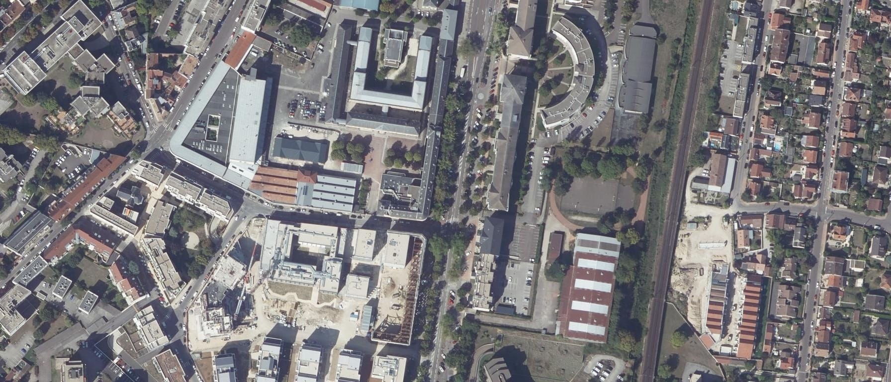 Vue aérienne de Lycée Hippolyte Fontaine