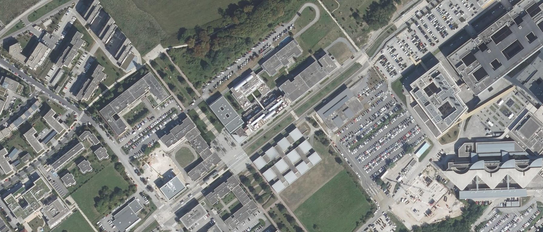 Vue aérienne de Unité de formation et de recherche des sciences de la santé de l'université Marie et Louis Pasteur