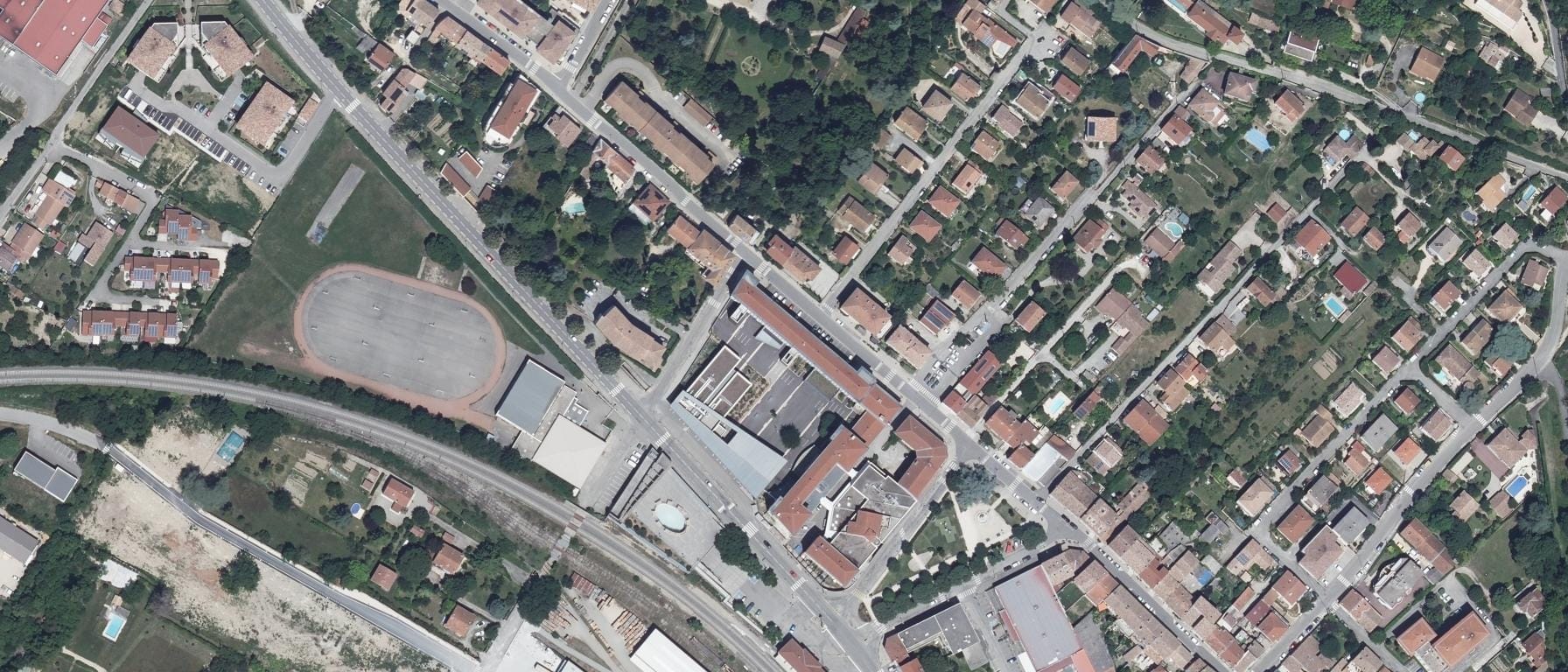 Vue aérienne de Lycée F.J. Armorin