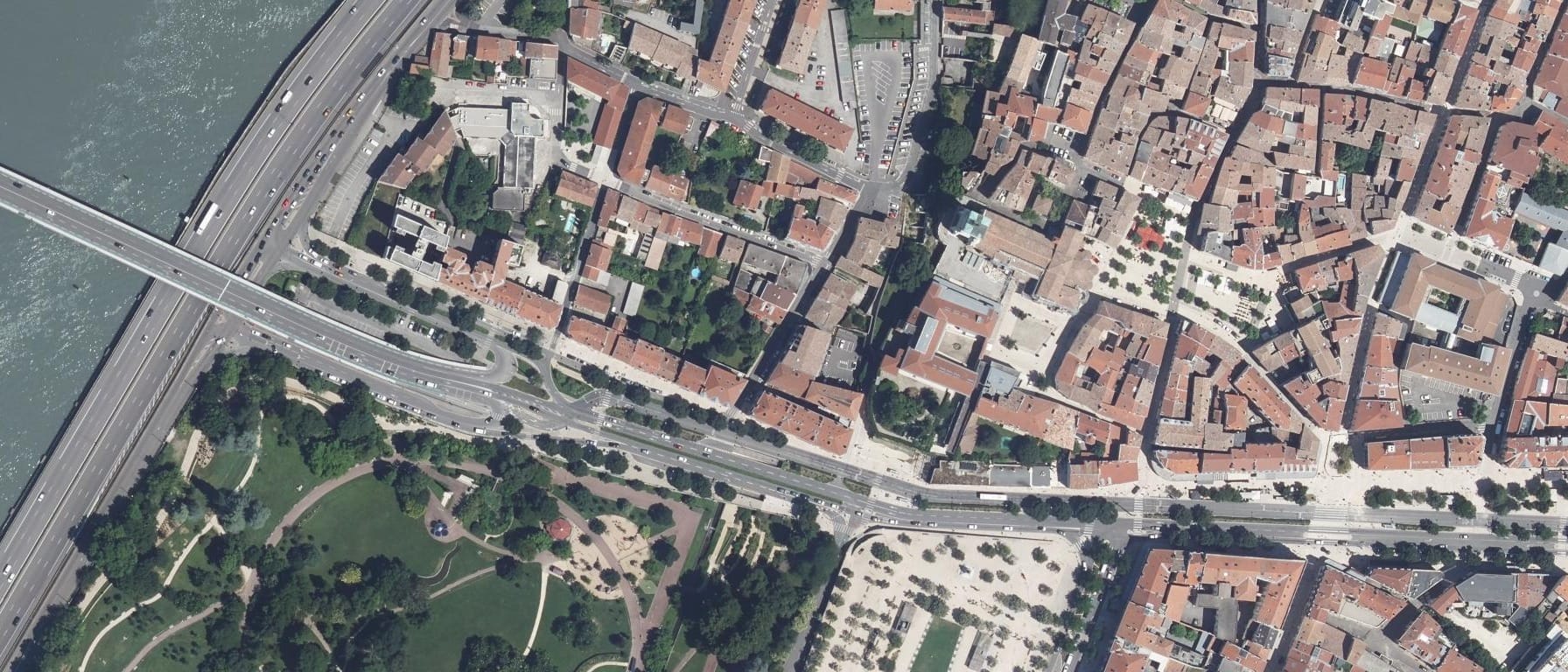 Vue aérienne de Ecole privée d'esthétique coiffure EPEC Valence