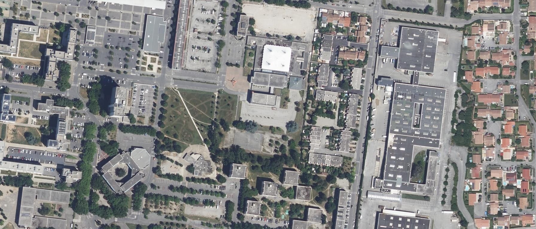 Vue aérienne de École supérieure d'art et design Grenoble-Valence - Site de Valence