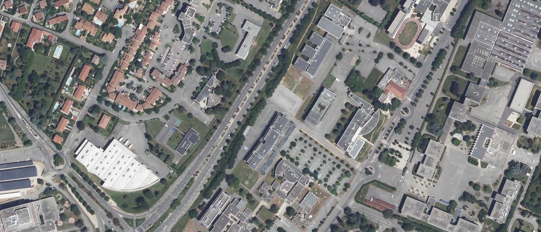 Vue aérienne de Grenoble INP - ESISAR Valence