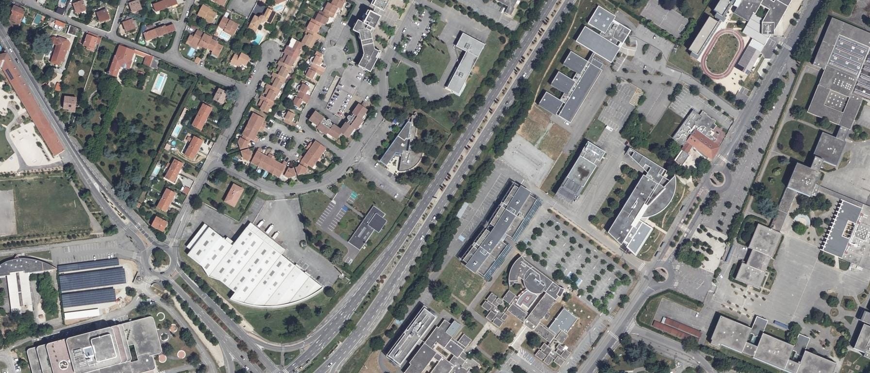 Vue aérienne de La Prépa des INP - Groupe INP - Valence (26)