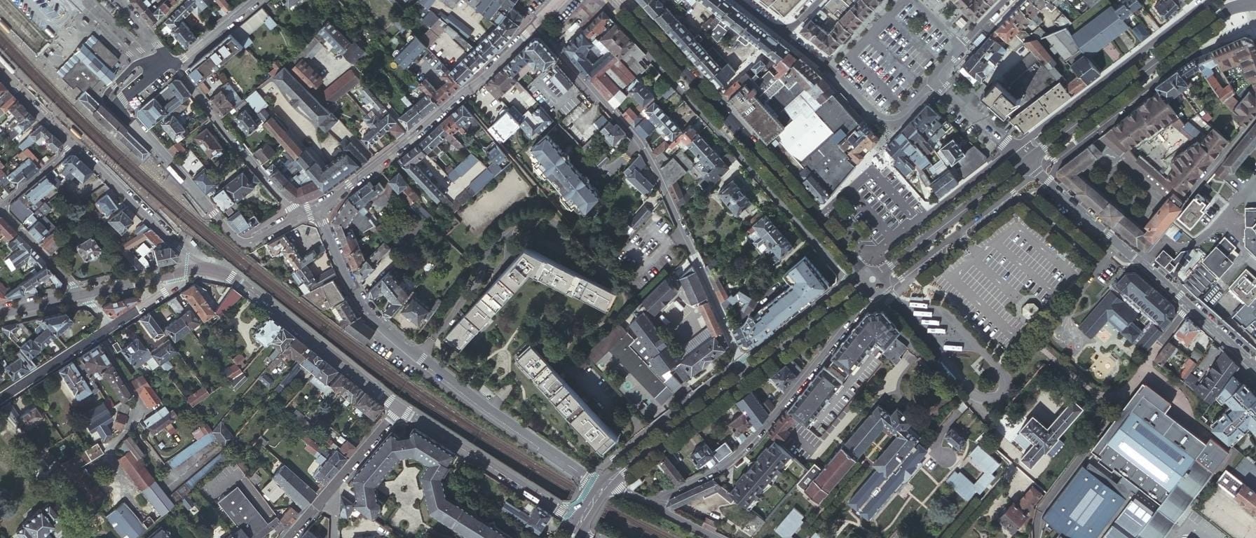 Vue aérienne de Campus Carlo Acutis - Lycée professionnel Sainte-Agnes