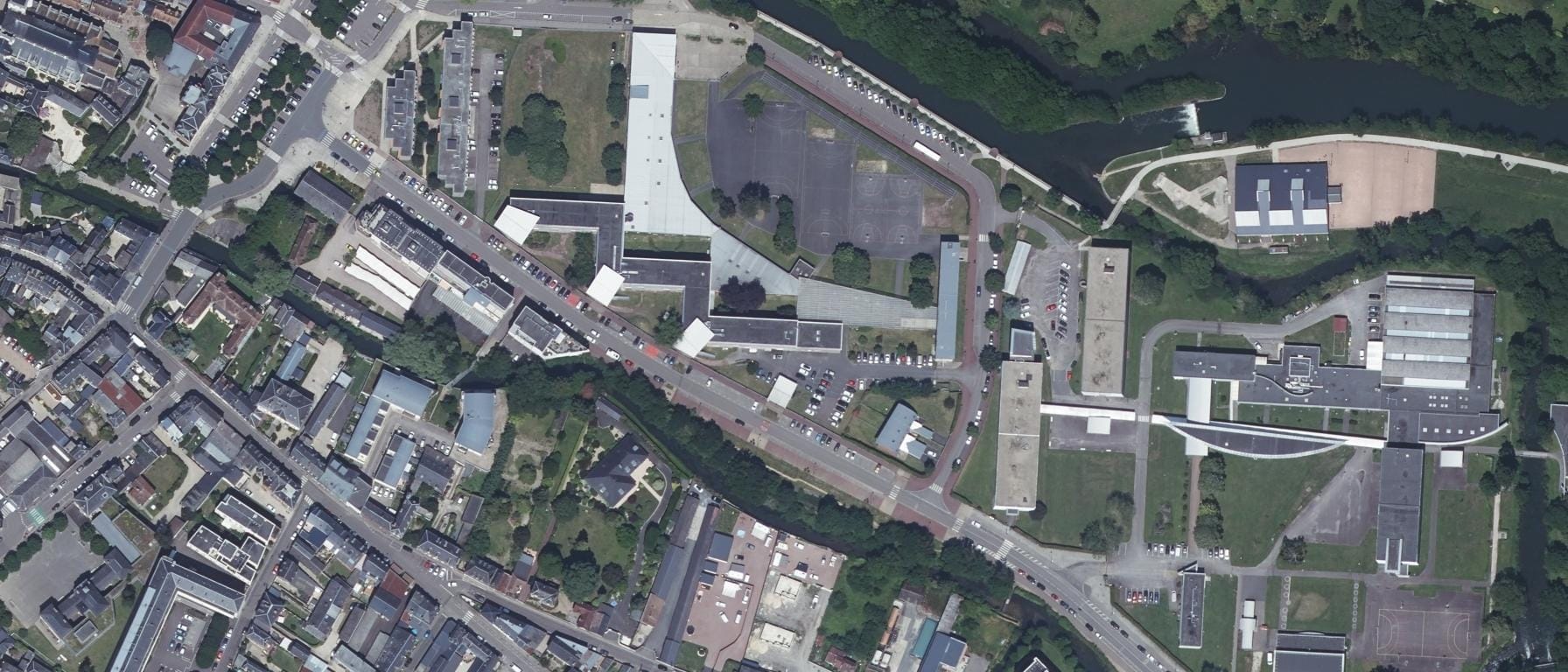 Vue aérienne de IFPRA - Lycée professionnel Risle-Seine