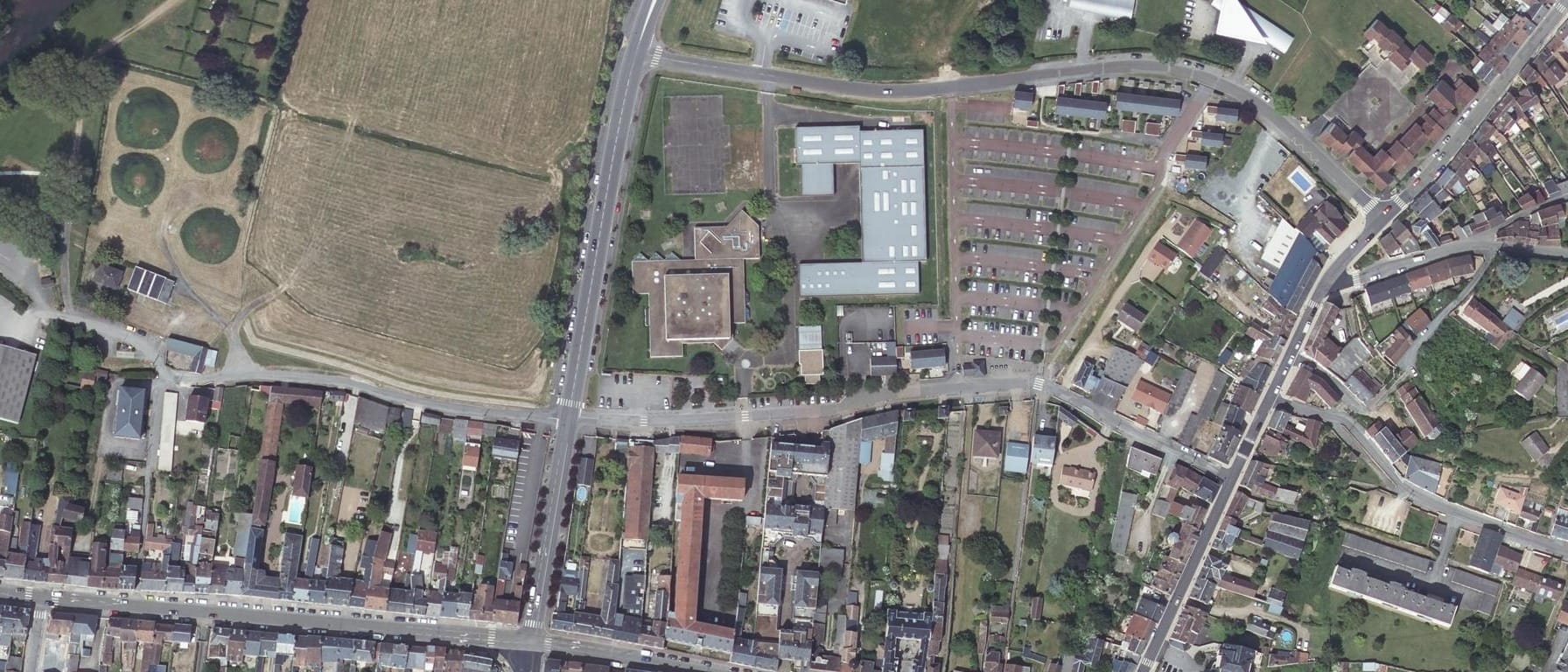 Vue aérienne de Lycée professionnel des Métiers Sully