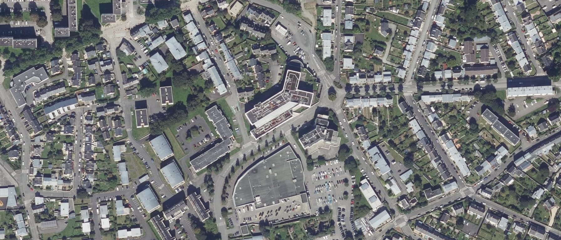 Vue aérienne de ISEN Ouest - Brest - Généraliste - Prépa MPSI associées du lycée La Croix Rouge LaSalle (29)