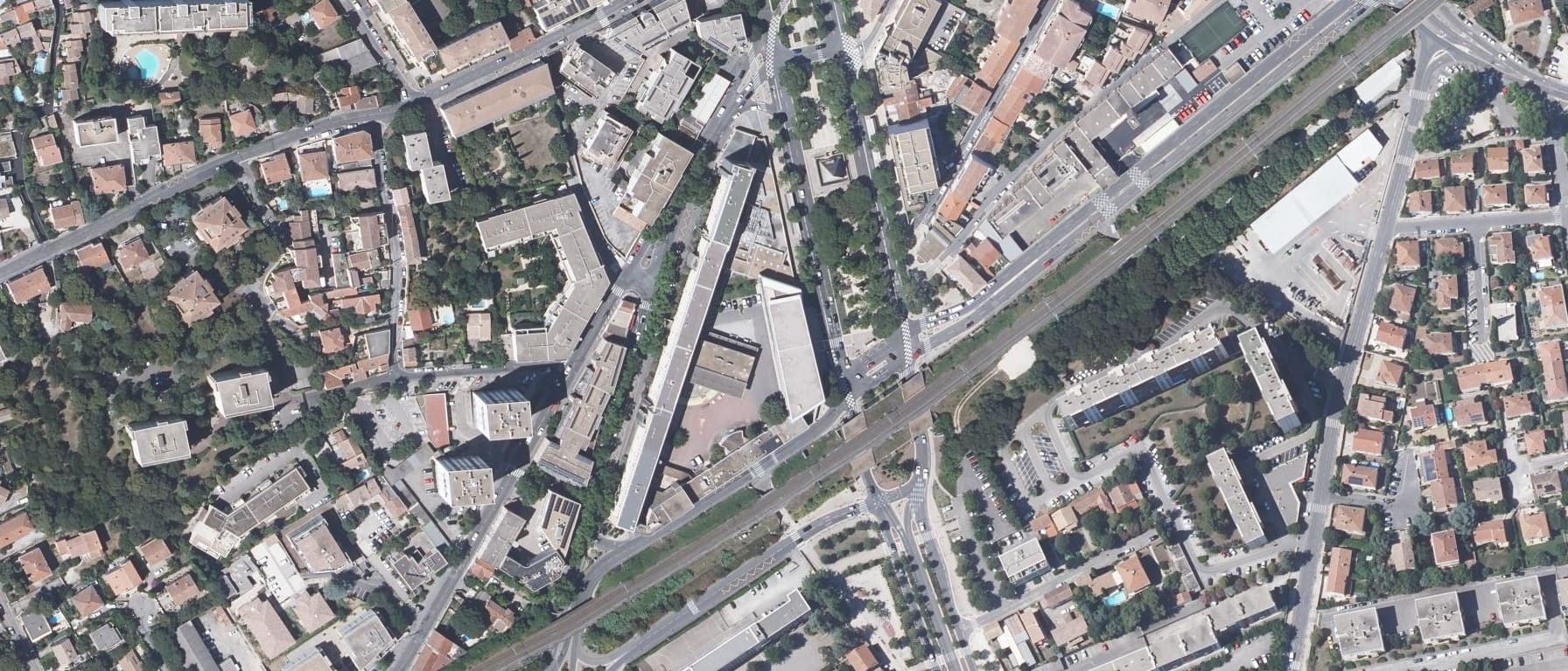 Vue aérienne de Lycée Hemingway - De La Camargue