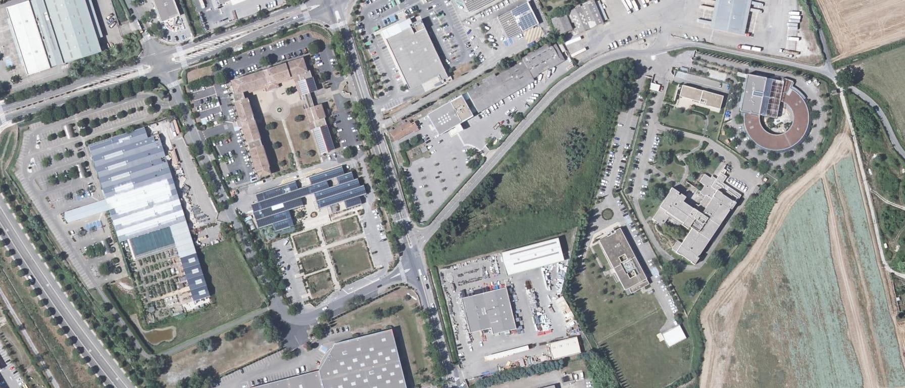Vue aérienne de IFSI Croix Rouge Française Nîmes