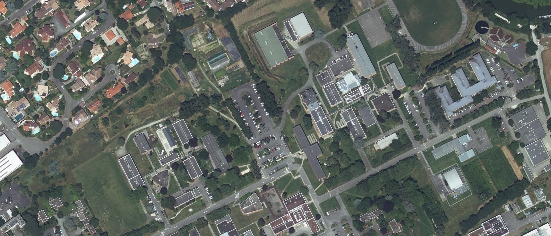Vue aérienne de L.E.G.T.A. Toulouse Auzeville