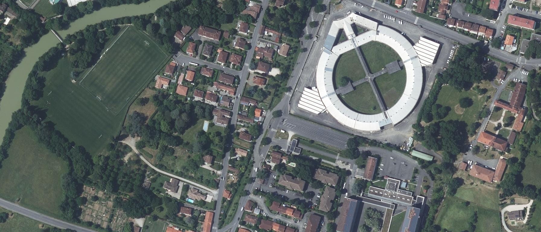 Vue aérienne de Lycée des Métiers - Le Garros - CFA Public Education Nationale (Auch - 32)
