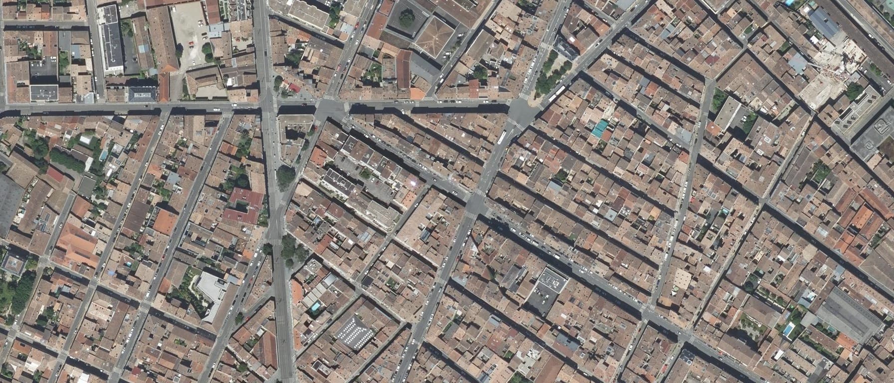 Vue aérienne de EMINEO SANTE / ISVM BORDEAUX (33)
