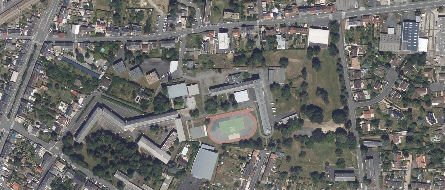 Vue aérienne de Lycée Pierre Et Marie Curie