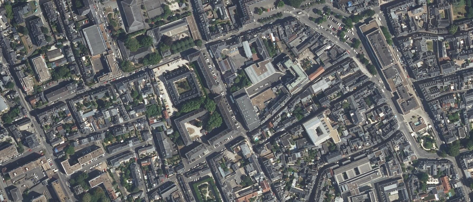 Vue aérienne de I.S.C.B. - Institut Supérieur de Commerce et de Bureautique