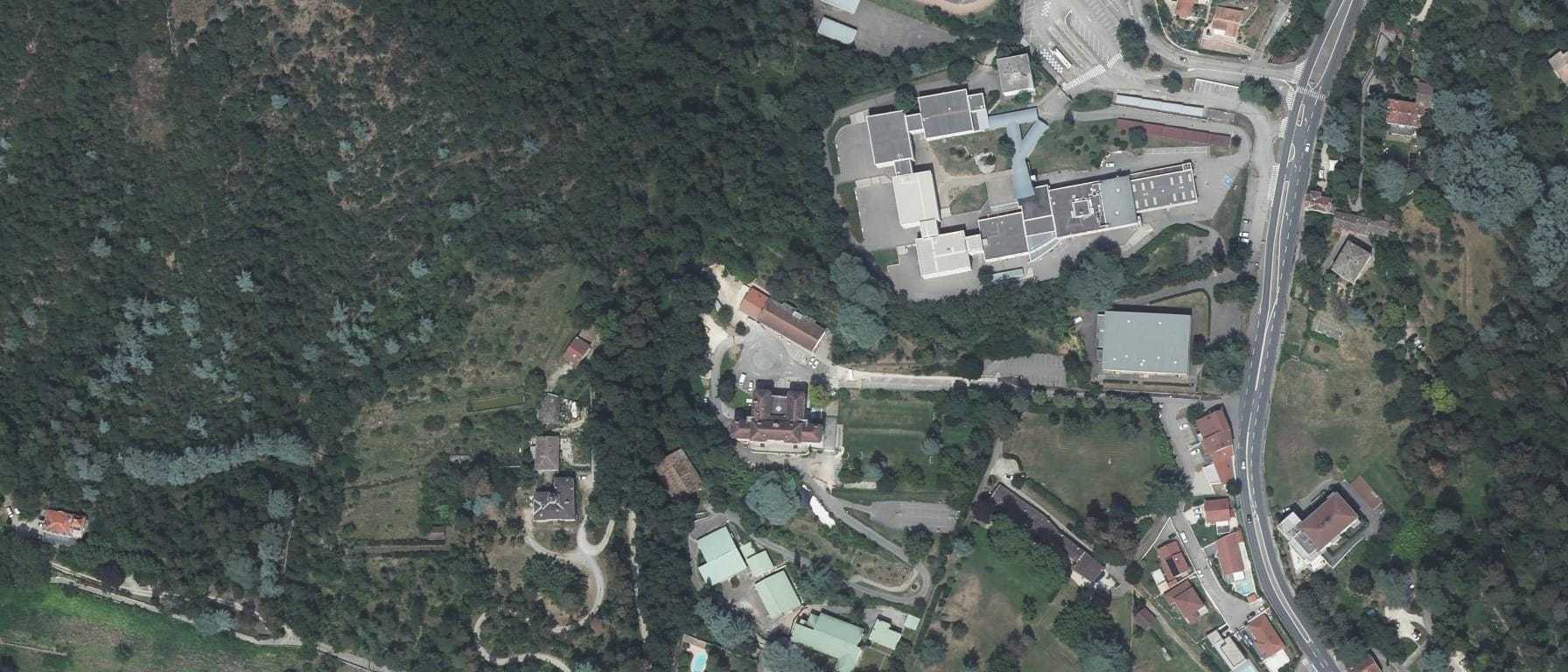 Vue aérienne de Lycée agricole SEYSSUEL AGROTEC