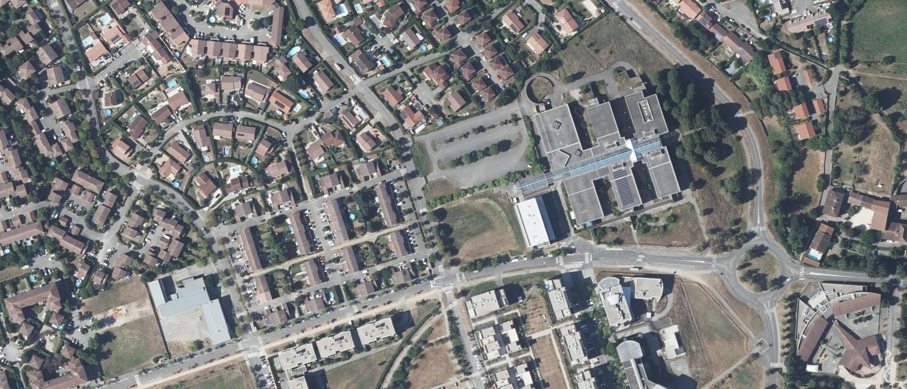 Vue aérienne de Lycée Philibert Delorme
