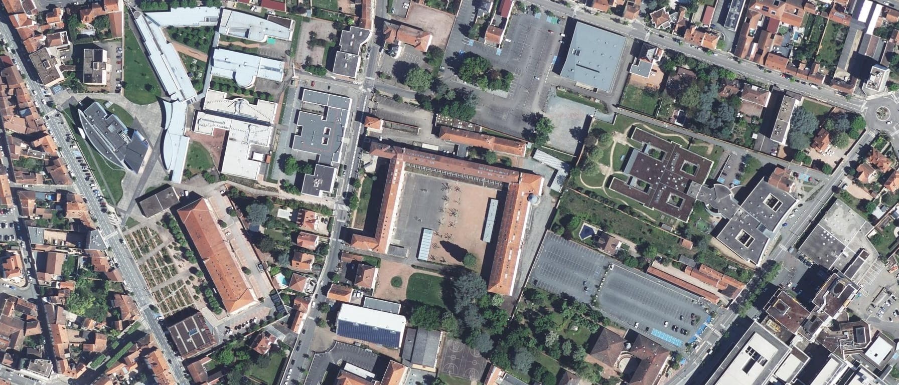 Vue aérienne de Lycée Albert Thomas