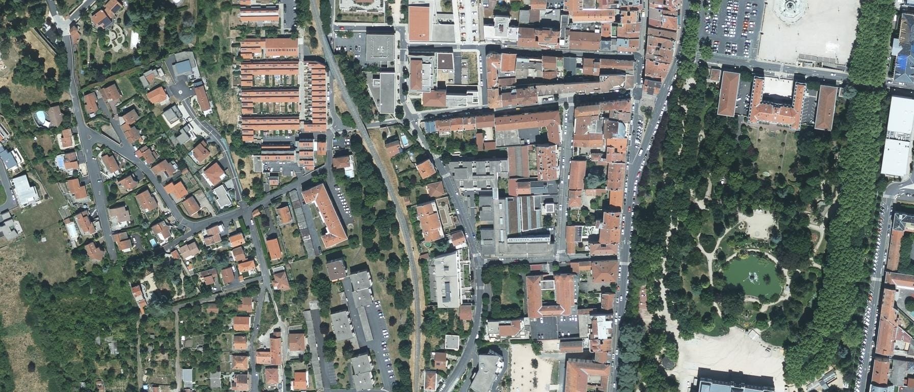Vue aérienne de I.U.T Clermont Auvergne - site du Puy