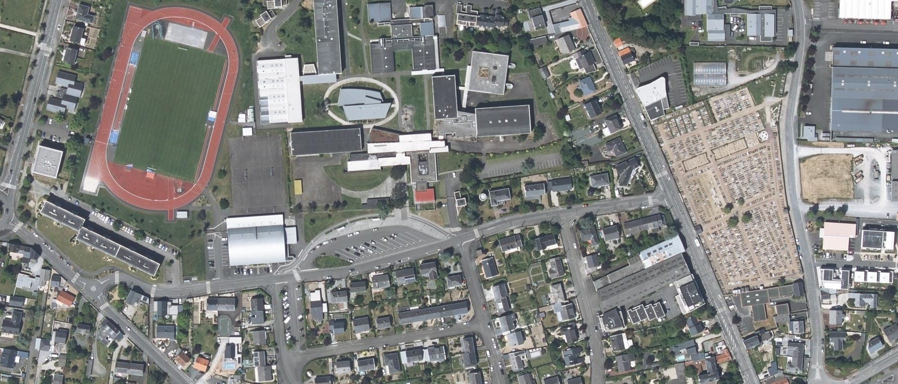 Vue aérienne de Lycée Polyvalent Joubert - E. Maillard