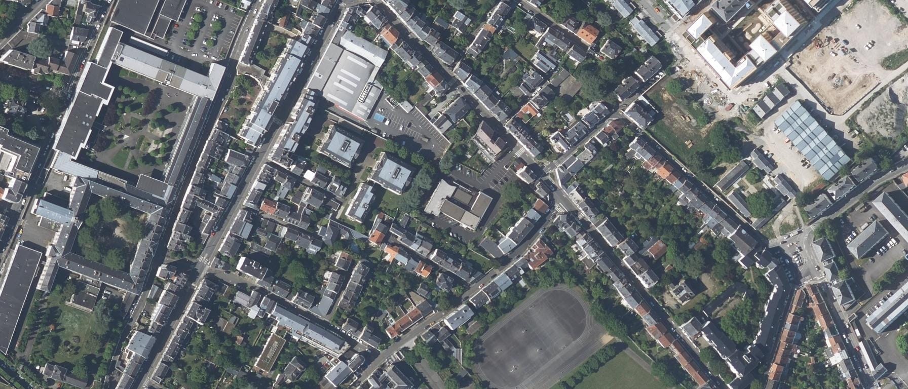 Vue aérienne de INSTITUT NATIONAL DES FORMATIONS NOTARIALES - Site de Nantes