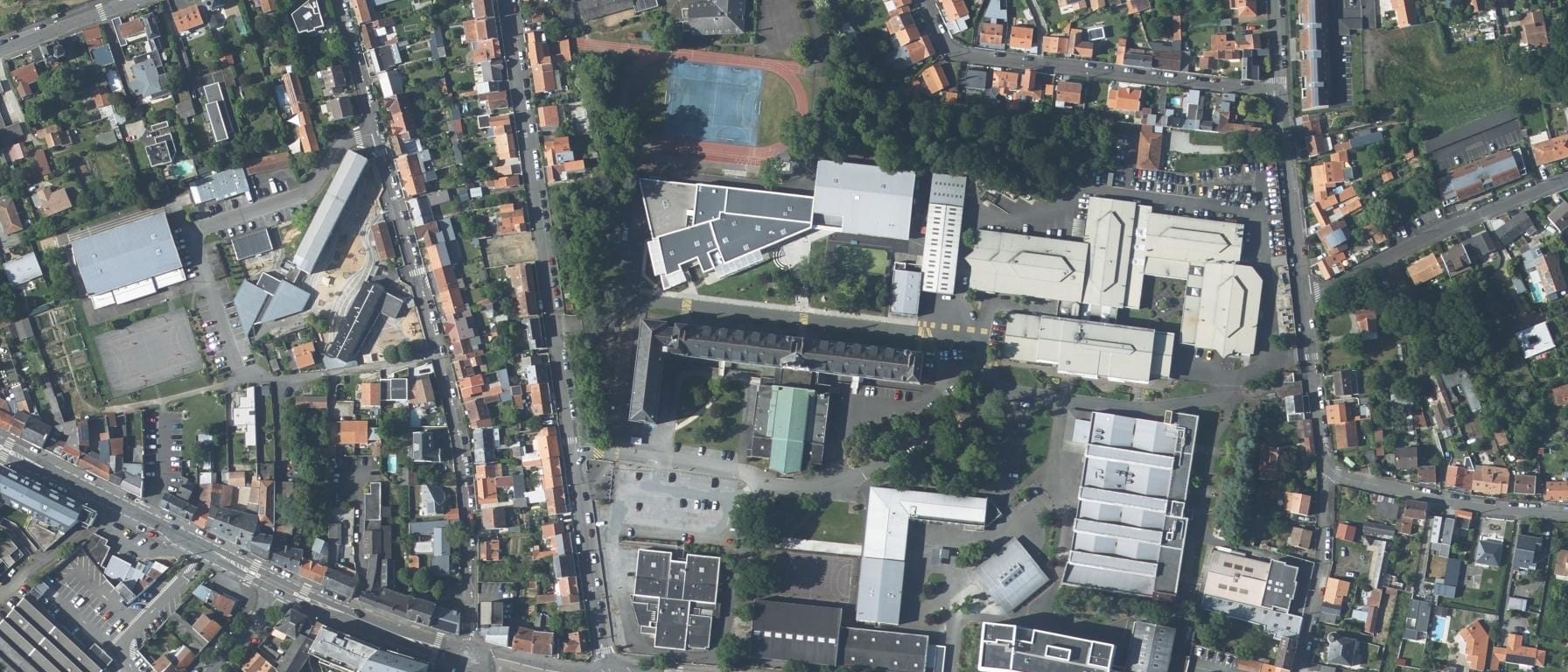 Vue aérienne de Lycée St Pierre La Joliverie