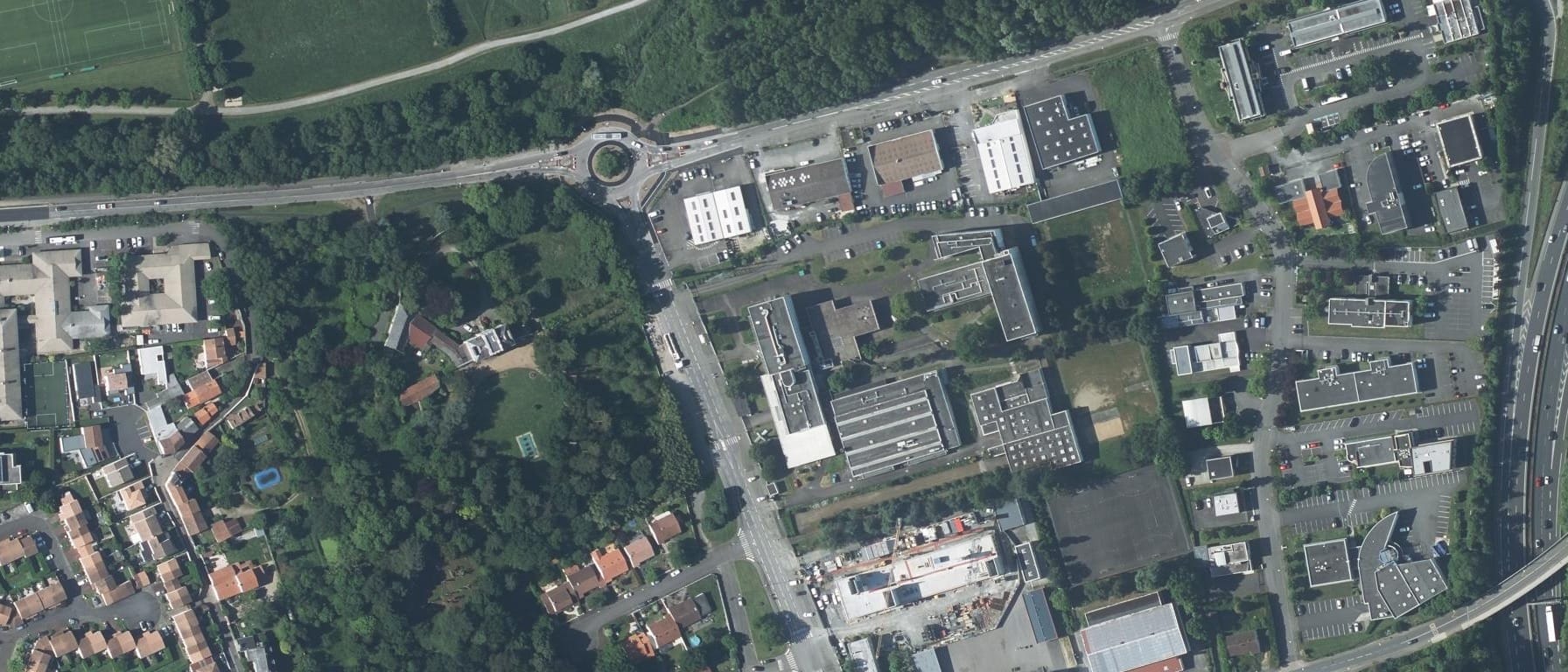 Vue aérienne de Lycée professionnel Les Savarières