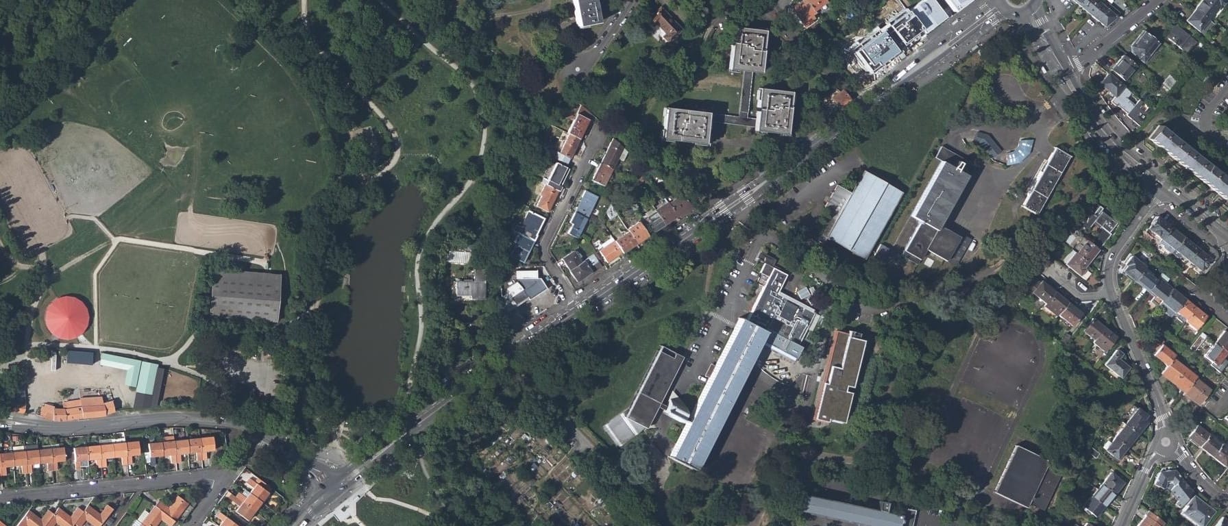Vue aérienne de Lycée général et technologique Carcouët