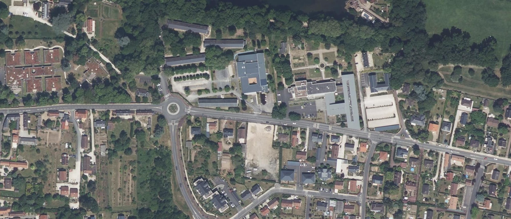 Vue aérienne de ERTS