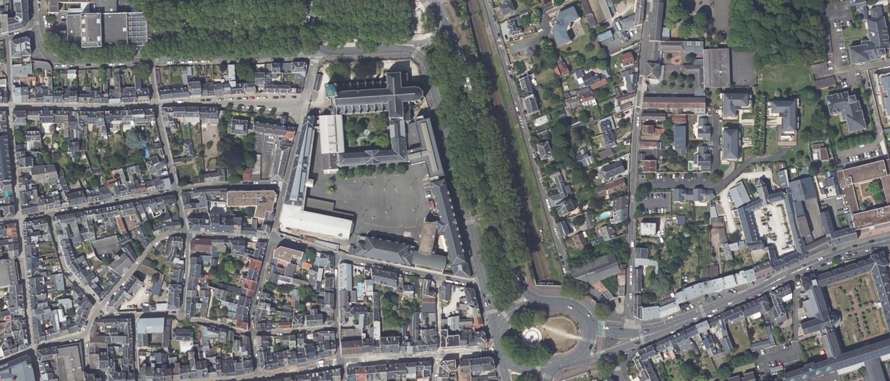 Lycée Sainte-Croix Saint-Euverte (Orléans - 45)