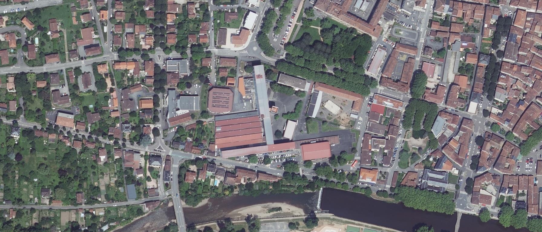 Vue aérienne de Lycée Champollion