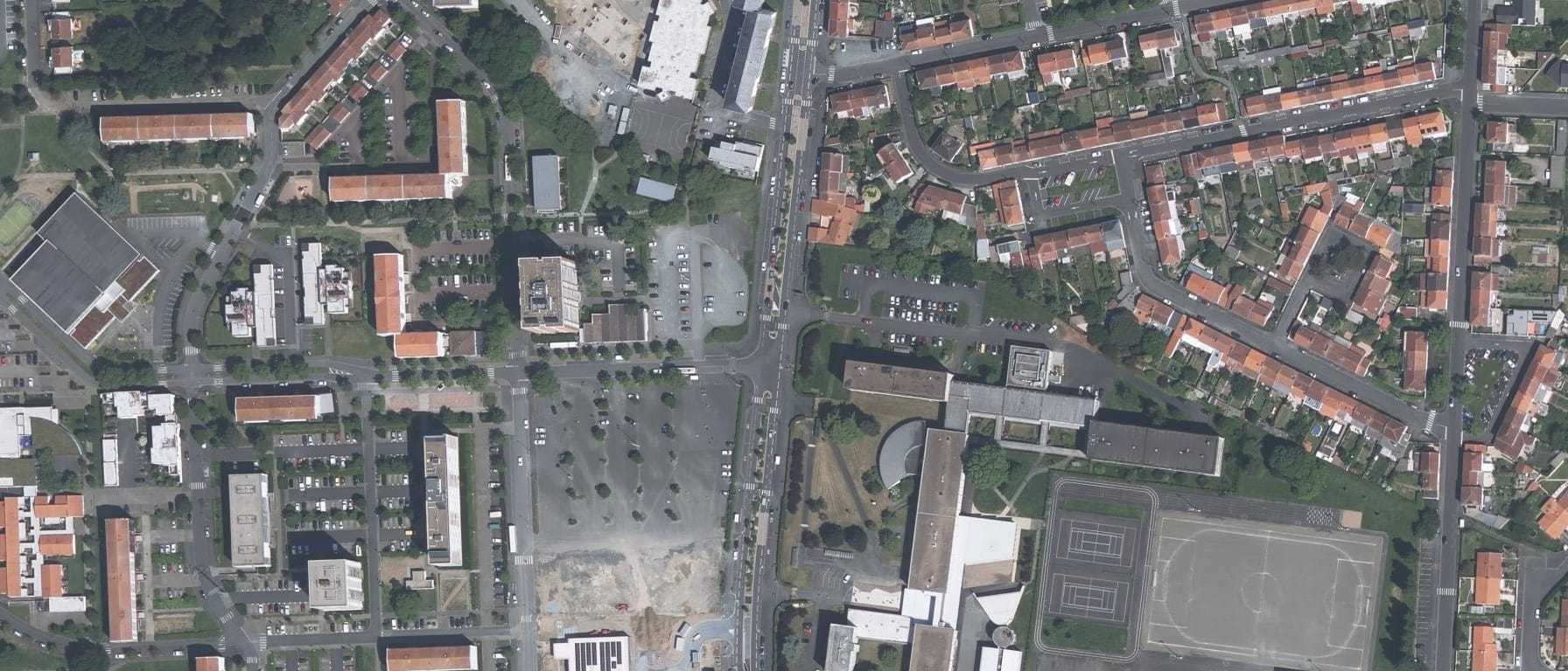 Vue aérienne de Lycée polyvalent Europe Robert Schuman