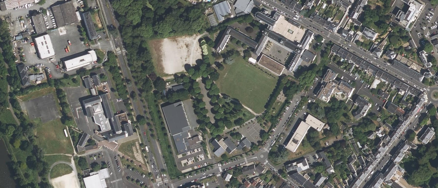 Vue aérienne de Lycée Saint-Louis