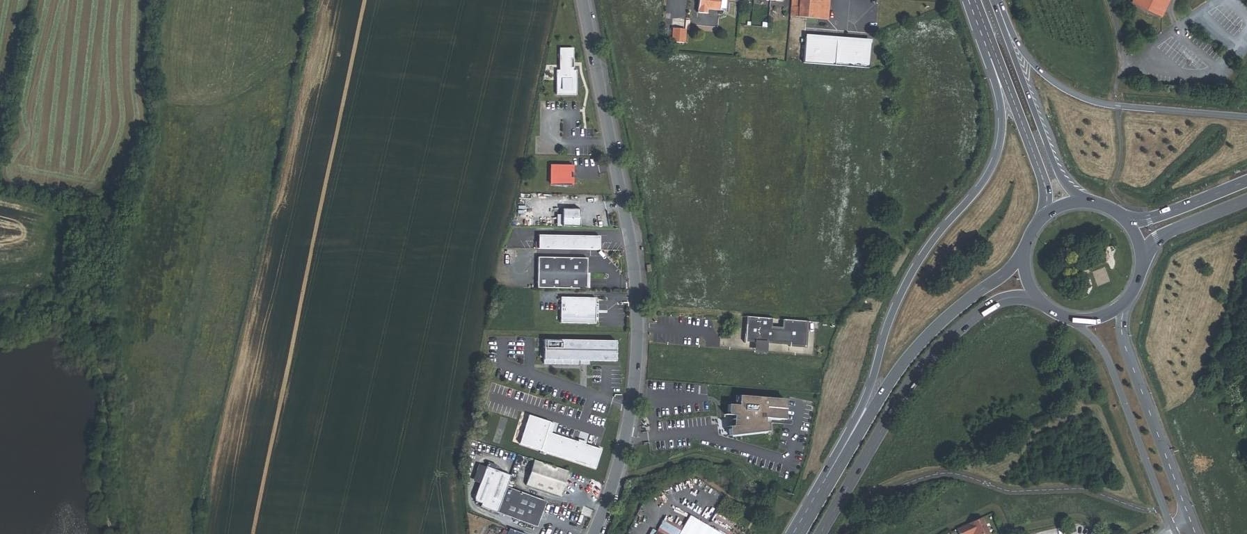 Vue aérienne de CFA de la CCI du Maine et Loire - Eurespace - site Cholet