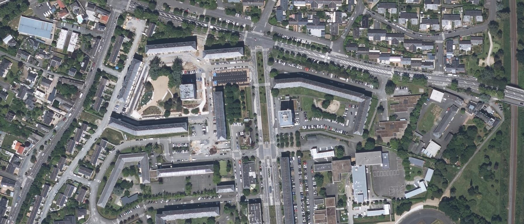 Vue aérienne de Lycée général et technologique Emmanuel Mounier
