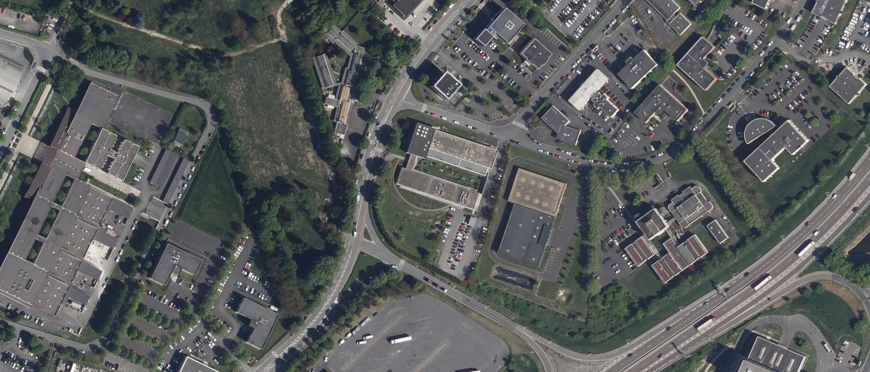 Vue aérienne de Institut national supérieur du professorat et de l'éducation de l'académie de Reims