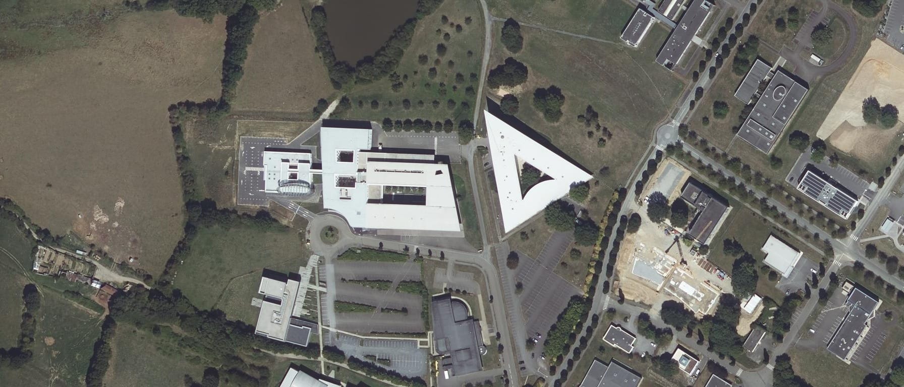 Vue aérienne de INSPE laval
