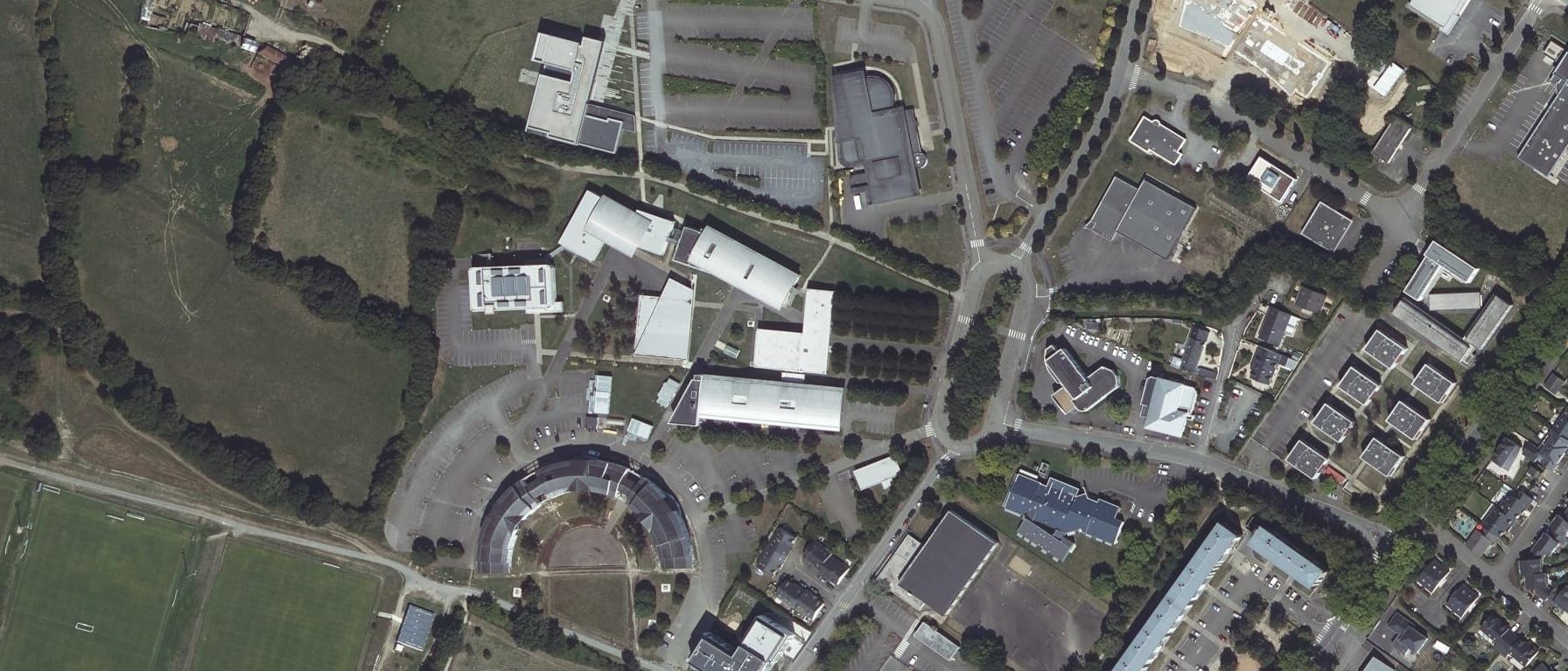 Vue aérienne de I.U.T. Laval